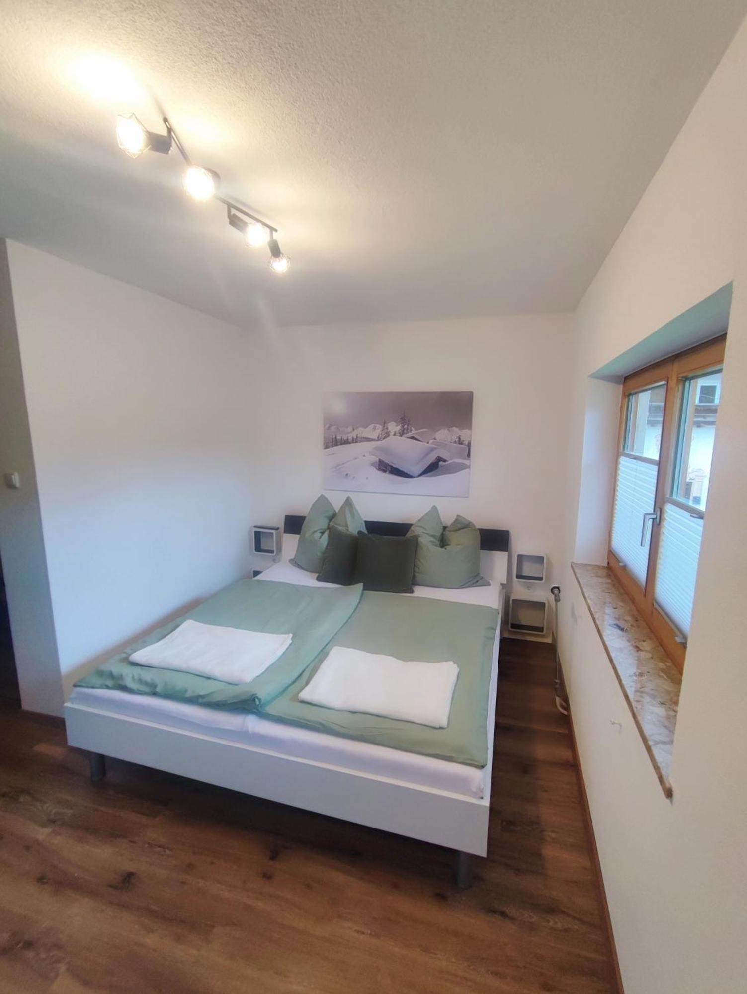 Lechhuamat Apartamento Weissenbach am Lech Exterior foto